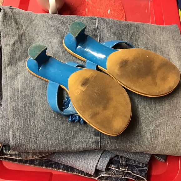 NO BOUNDARIES woman’s low heeled sandals sz 6 1/2 - Picture 5 of 7